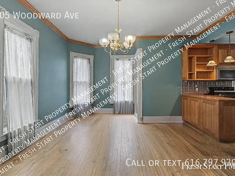 505 Woodward Ave — Photo 5