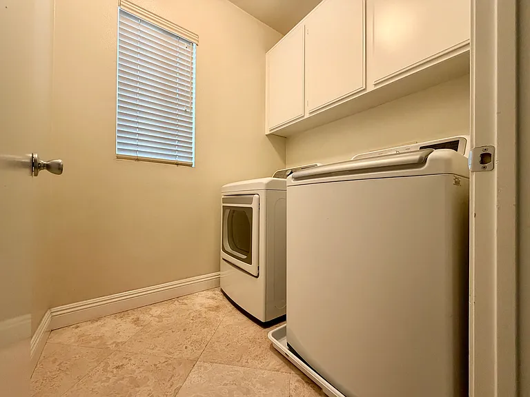 4603 Olsen Ct — Photo 14