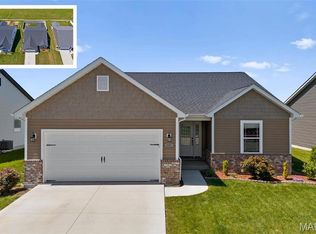 807 Topaz Ct, Mascoutah, IL 62258
