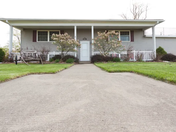 1012 Mary St, Minonk, IL 61760