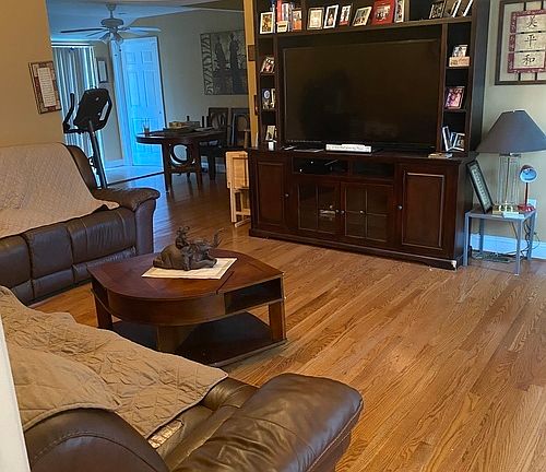3rd image of 21 Columbus Ave