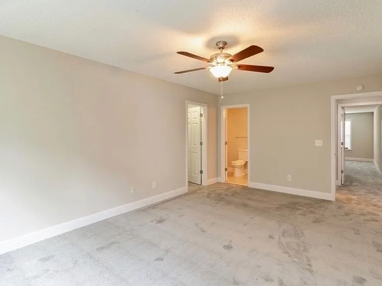 224 High Ridge Ct — Photo 11