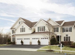 6 Jade Cir #103, Denville, NJ 07834