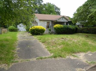 3015 Hoskins Dr, Memphis, TN 38114