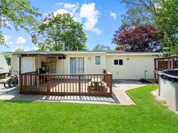 507 Scherger Avenue, East Patchogue, NY 11772