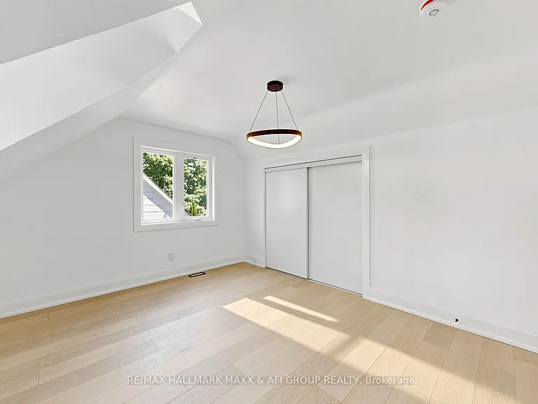 103 Ruggles Ave — Photo 21