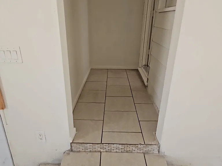 44928 Kingtree Ave — Photo 12