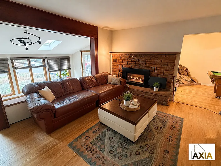 3420 Fordham Ct — Photo 2