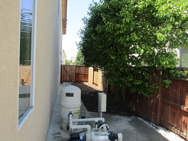 3276 Beretania Way — Photo 35