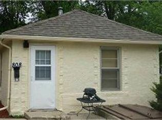 808 S Tyler Ave, Mason City, IA 50401