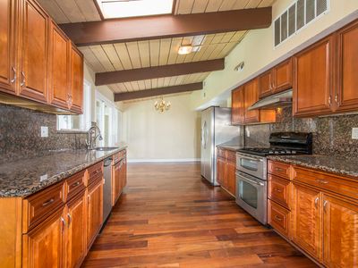 4430 Pavlov Ave, San Diego, CA, 92122