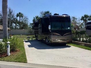 180 NW Hazard Way, Port Saint Lucie, FL 34986