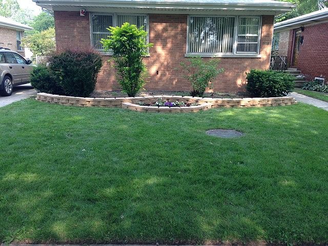 1st image of 9309 Lockwood Ave