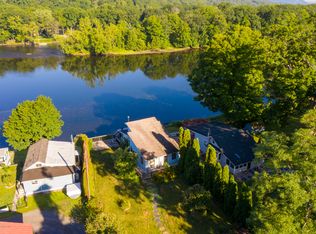 4 Midland Ave, Columbia, NJ 07832