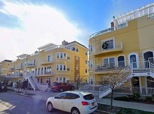 175 Beach 100 St #100, Rockaway Park, NY 11694