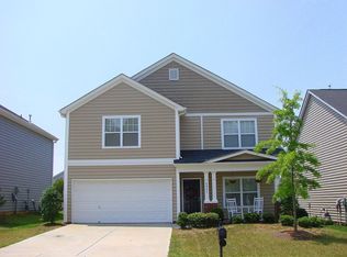 6845 Centerline Dr, Charlotte, NC 28278