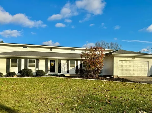 33 Algonquin Dr, Horseheads, NY 14845