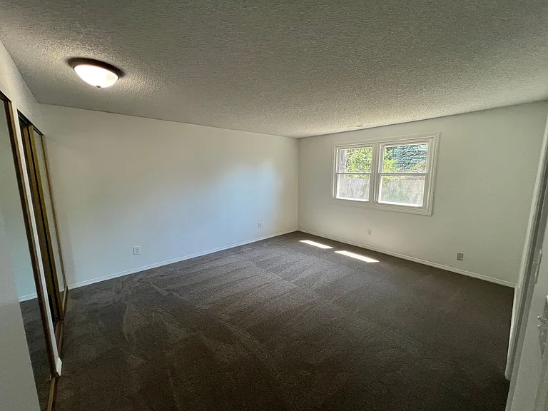 14103 SE McGillivray Blvd — Photo 21