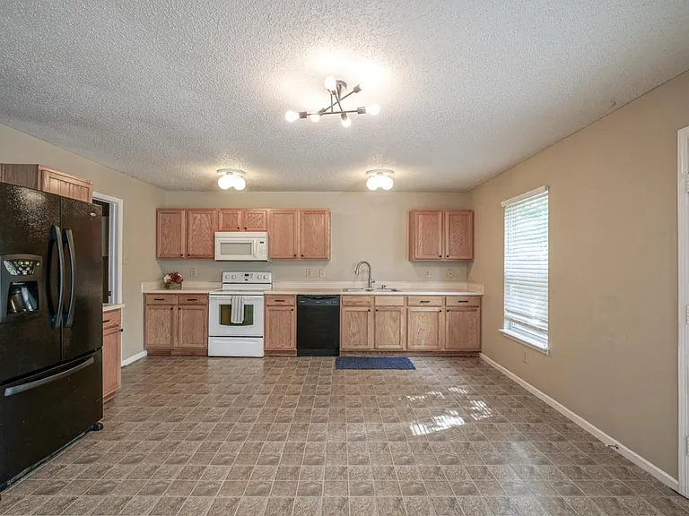 10155 Holly Berry Cir — Photo 10