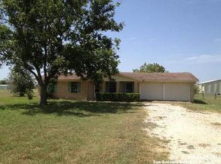 849 Wetz Rd, Marion, TX 78124