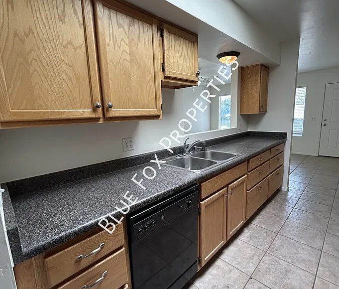 2201 N Sparkman Blvd #2 — Photo 10