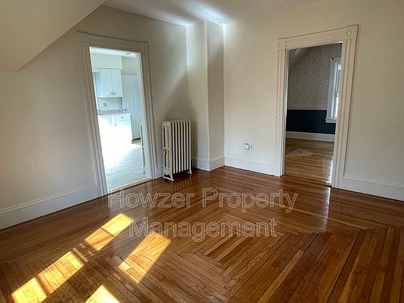 3rd image of 9 Howland Ct Floor 2