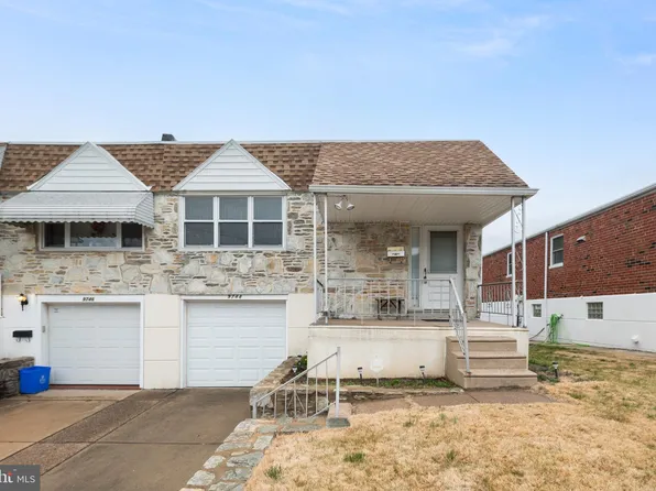 9748 Evans St, Philadelphia, PA 19115