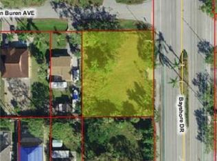 3849 Bayshore Dr, Naples, FL 34112