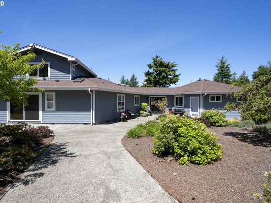 62743 Crown Point Rd Coos Bay Or 97420 Zillow