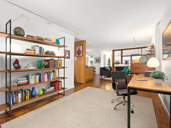 70 East 10th Street image 6 of 9