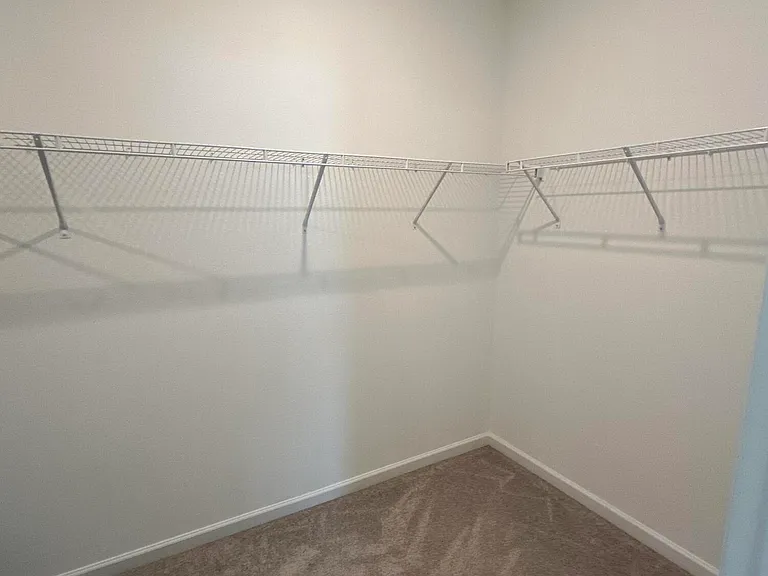 4002 Haydon Burns Pl — Photo 18