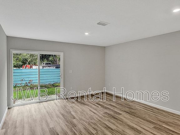 4th image of 9850 Morgan Marsh Ct