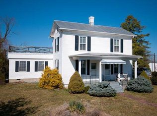 1142 Westview School Rd, Weyers Cave, VA 24486