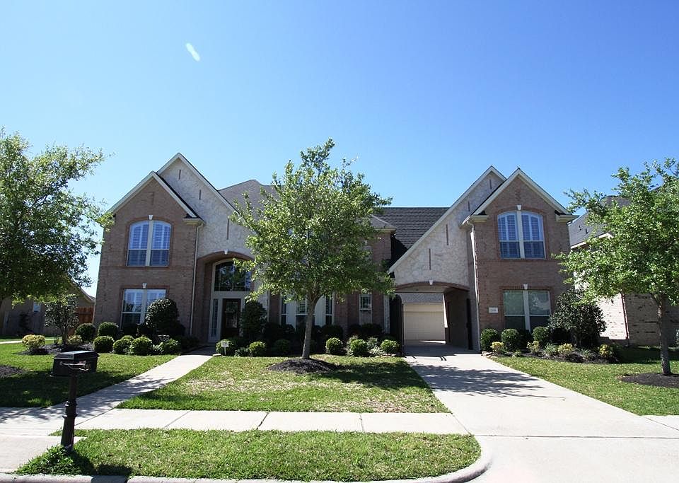 1st image of 2588 Costa Mesa Cir