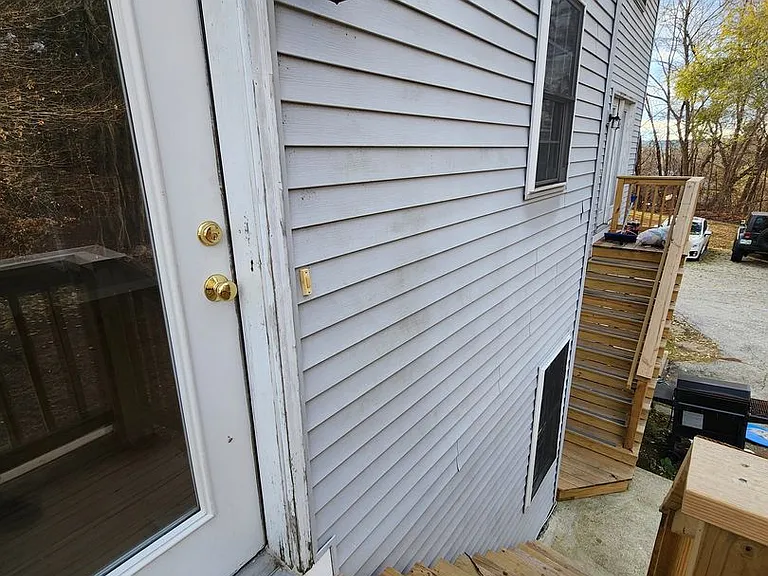 75-77 W Elmwood Ave — Photo 33