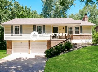 5918 NW 66th Ter, Kansas City, MO 64151