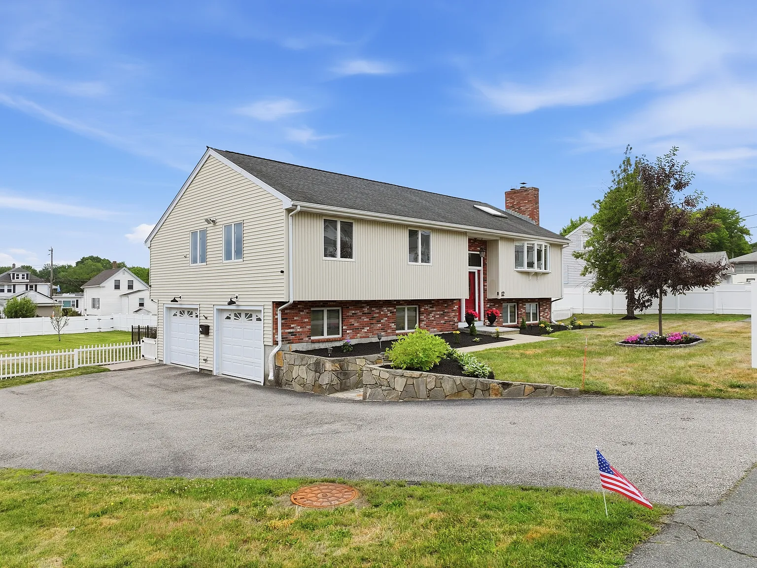 3 bed, 1891 sqft, $4,800 — Photo 1