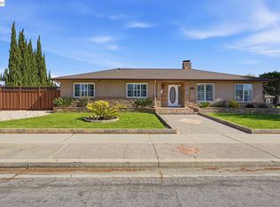 38048 Palmer Dr, Fremont, CA 94536