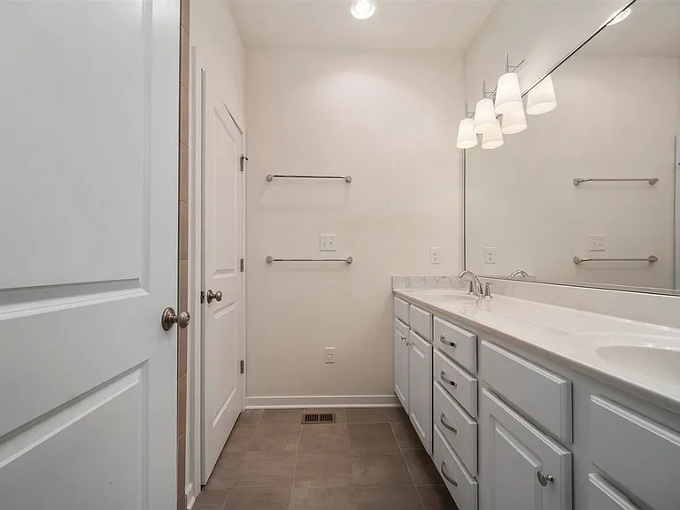 5302 Masons Ln — Photo 20