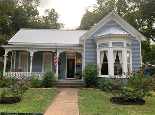 806 Jefferson St, Bastrop, TX 78602