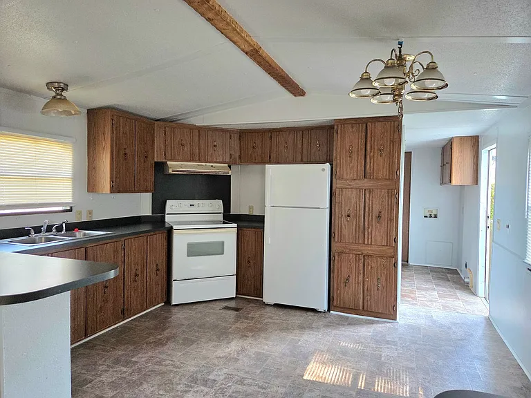 3620 Richardson Rd — Photo 5