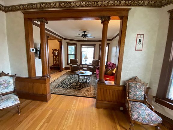 3rd image of 1240 University Ave #1