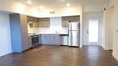 2813 Q St Photo 1