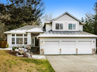 985 SW 11th Pl, North Bend, WA 98045