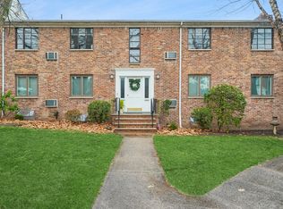 23 Troy Dr #B, Springfield, NJ 07081