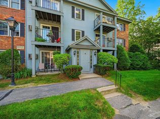 Oak Brook Condominium, Manchester, NH 03102