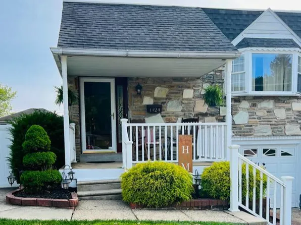 1124 Napier St, Philadelphia, PA 19116