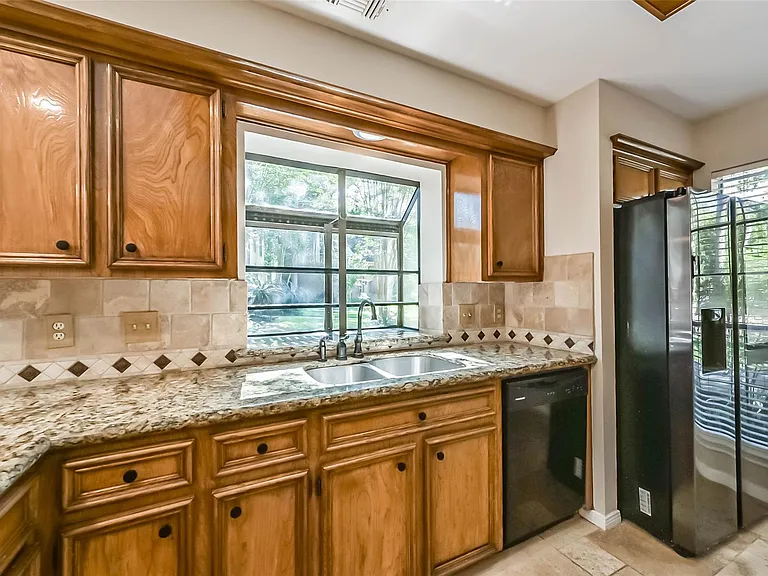 3910 Misty Gardens Ct — Photo 25