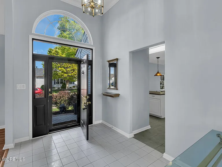 1 Evans Ct — Photo 7