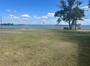 216 Causeway Cv, Kemp, TX 75143